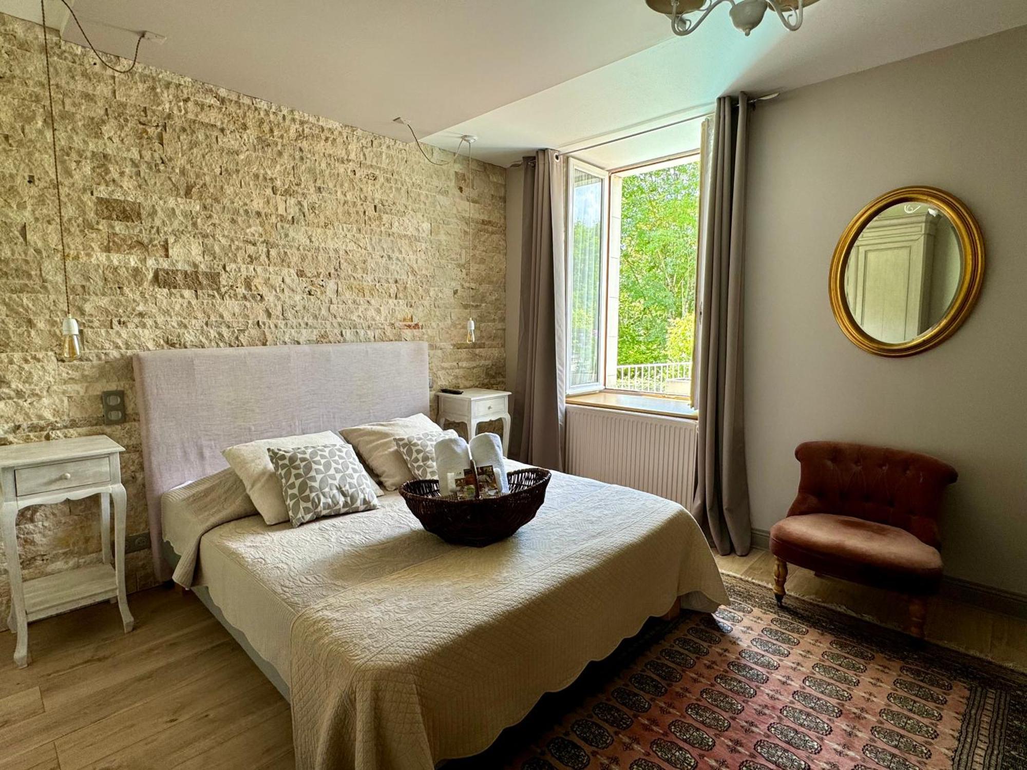Domaine Borgnat Bed and Breakfast Escolives-Sainte-Camille Exteriör bild